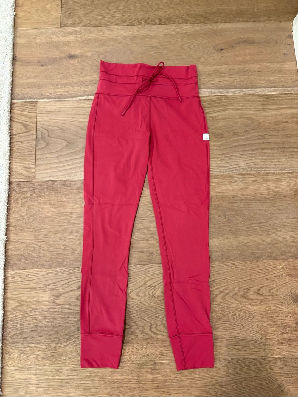 Vuori Red Daily Form Leggings
